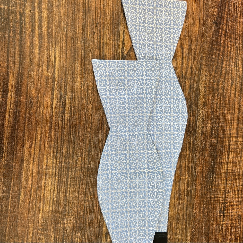 The Tie Bar Blue and Silver Bow‎ tie, Silk